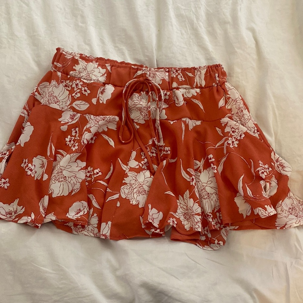 Printed mini skort apricot